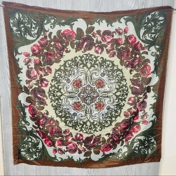 baar beards Italian scarf with reflective silver threads metallic scroll emblem - Picture 1 of 4